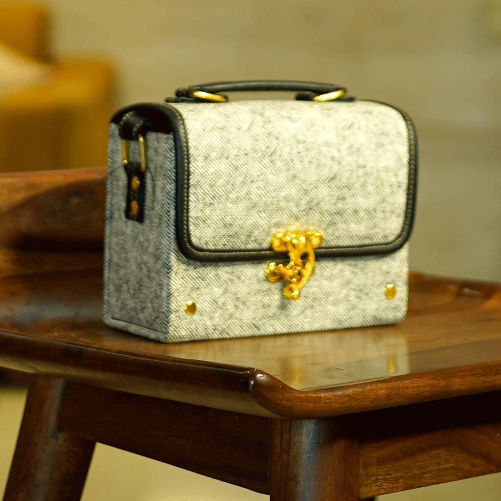 Vintage Elegance Bag